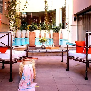 Dellarosa Boutique And Hotel